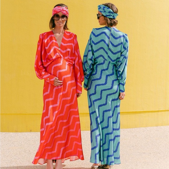 Les Jumelles Antwerp Dresses & Skirts - Les Jumelles Antwerp Toby Vibrant Red Zigzag Long Sleeve Dress Size T2/Medium